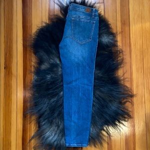 BDG Mid Rise Grazer Crop Skinny Jean